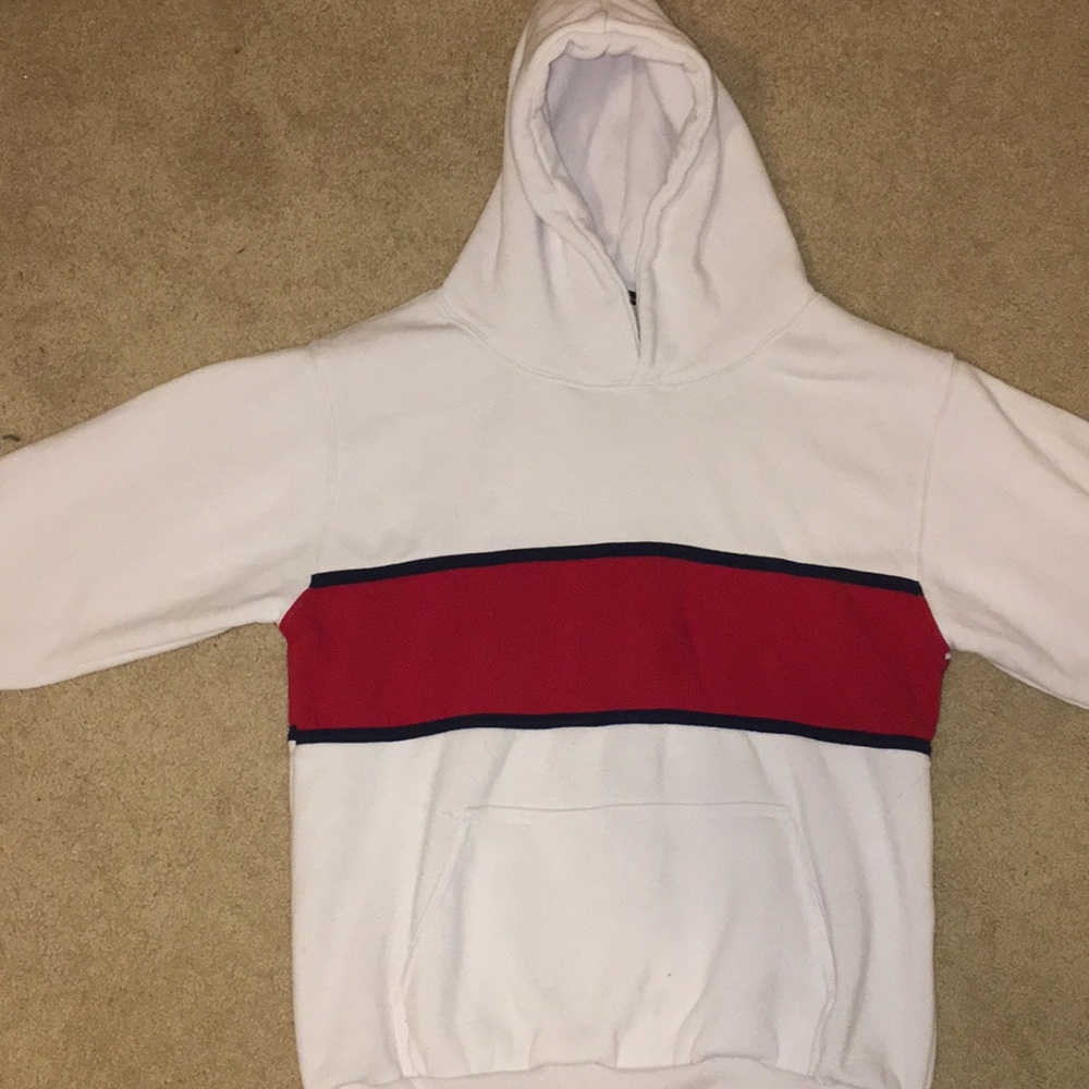 BRANDY MELVILLE SWEATSHIRT